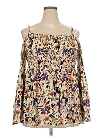 Torrid 3/4 Sleeve Blouse (view 1)