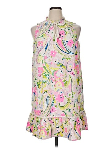 Crown & Ivy Casual Dress (view 1)