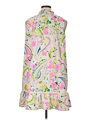Crown & Ivy Casual Dress (view 2)