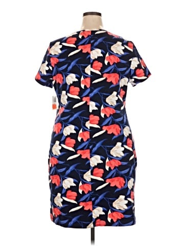 Old Navy Casual Dress (view 2)