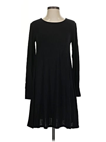 Old Navy Casual Dress (view 1)