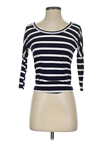 Charlotte Russe 3/4 Sleeve T-Shirt (view 1)