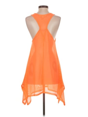 Francesca's Tank Top (view 2)