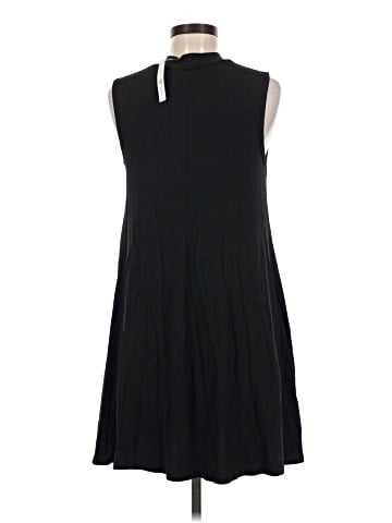 Thyme and Honey Casual Dress (view 2)
