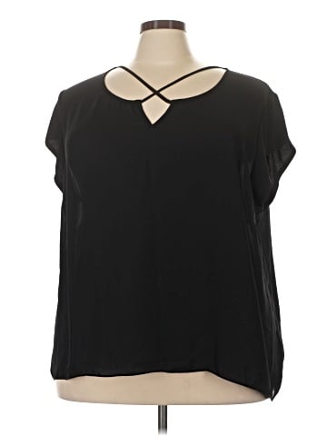 The Limited Short Sleeve Blouse (view 1)