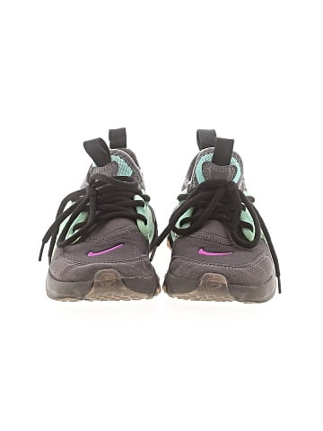 Nike Sneakers (view 2)