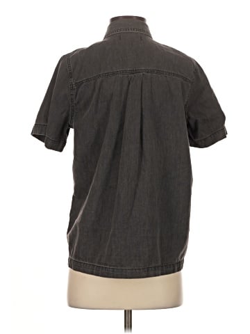 Madewell Denim Short-Sleeve Button-Up Shirt in Lunar Wash (view 2)