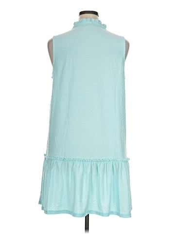 Crown & Ivy Casual Dress (view 2)