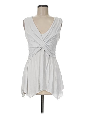Venus Sleeveless Blouse (view 1)