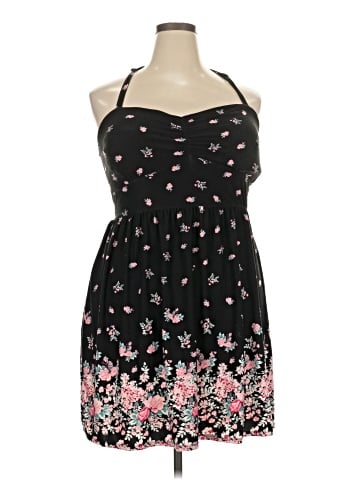 No Boundaries Casual Dress (view 1)