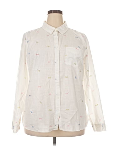 Maurices Long Sleeve Button-Down Shirt (view 1)