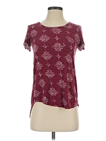 Charlotte Russe Short Sleeve T-Shirt (view 1)