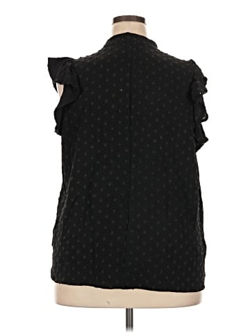 Urban Rose Sleeveless Blouse (view 2)