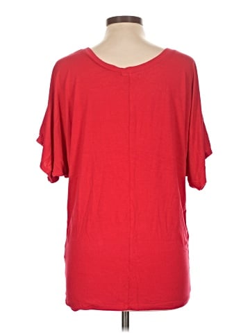 Free to Live Short Sleeve Top (view 2)