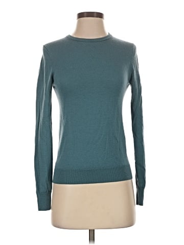 Uniqlo Turtleneck Sweater (view 1)