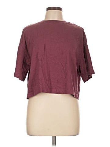 Old Navy Short Sleeve T-Shirt (view 1)