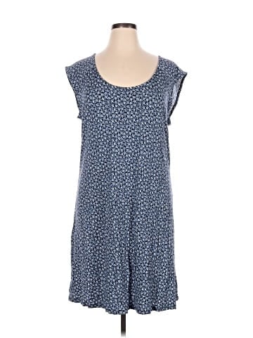 Old Navy Casual Dress (view 1)