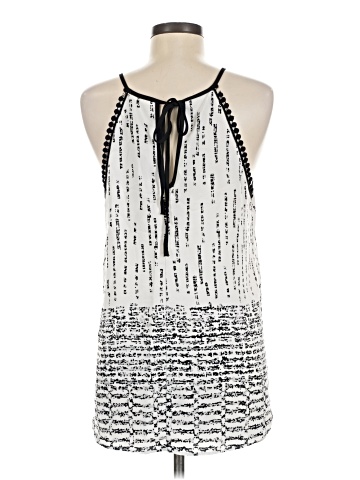 Le Lis Sleeveless Blouse (view 2)