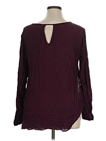Old Navy Long Sleeve Top (view 2)