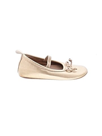 Old Navy Flats (view 1)