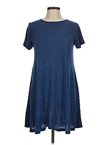 Old Navy Short Sleeve T-Shirt (view 1)