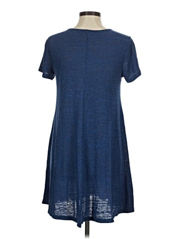 Old Navy Short Sleeve T-Shirt (view 2)