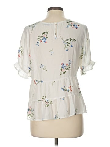 Paper Crane 3/4 Sleeve Blouse (view 2)