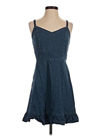 Old Navy Casual Dress (view 1)