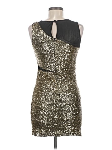Sans Souci Cocktail Dress (view 2)