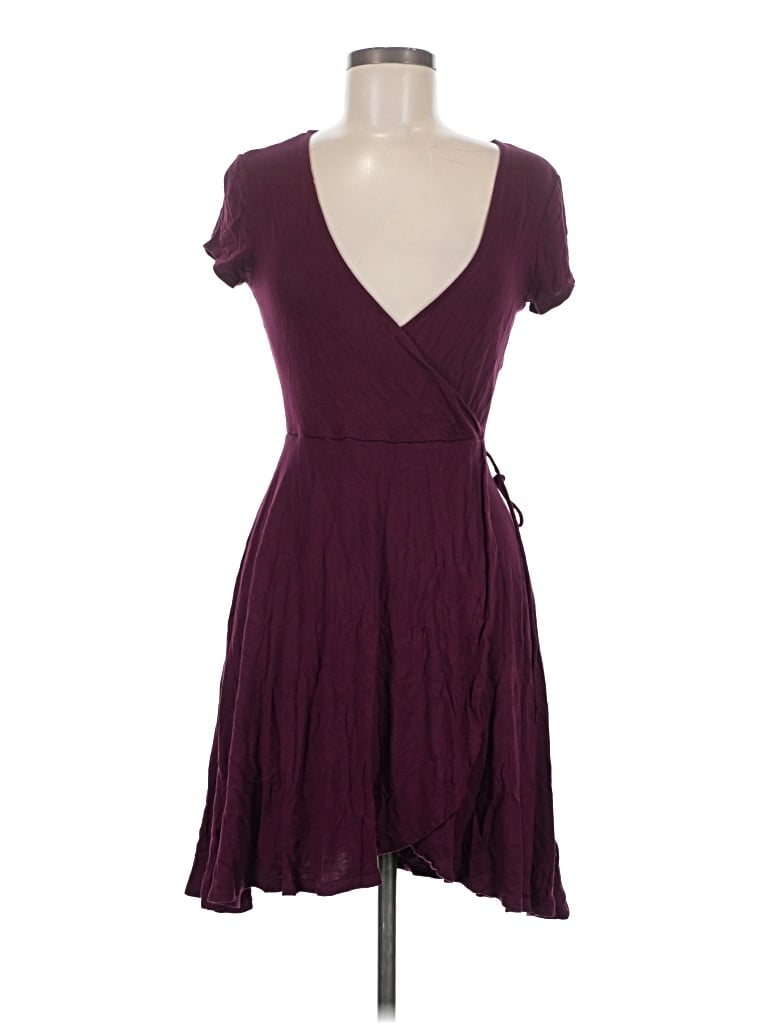 Pre-owned Kimchi Blue Casual Dress In Burgundy