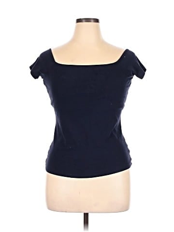 VS Bra Tops Short Sleeve T-Shirt (view 1)