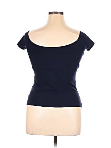 VS Bra Tops Short Sleeve T-Shirt (view 2)