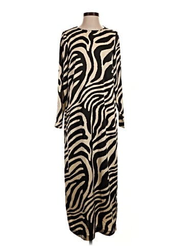 H&M Casual Dress (view 1)