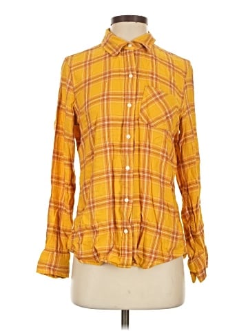 Gap Long Sleeve Button-Down Shirt (view 1)