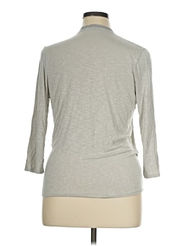 Laila Jayde 3/4 Sleeve Top (view 2)