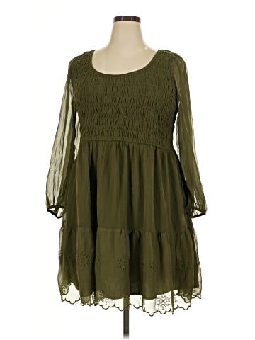 Old Navy Casual Dress (view 1)