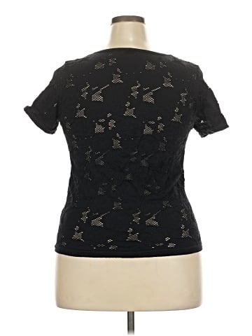 Torrid Short Sleeve Top (view 2)
