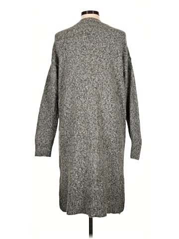 Old Navy Cardigan (view 2)