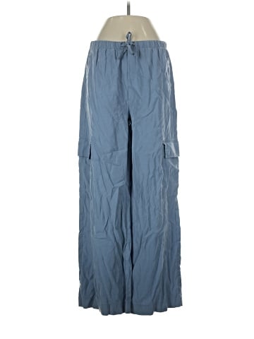 Old Navy Cargo Pants (view 1)