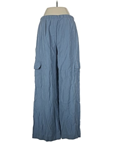 Old Navy Cargo Pants (view 2)
