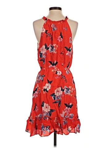 Cupcakes & Cashmere Casual Dress (view 2)