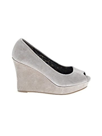 Express Wedges (view 1)