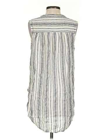 Lucky Brand Sleeveless Button-Down Shirt (view 2)