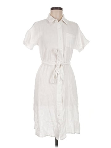Saks Fifth Avenue Casual Dress (view 1)