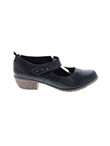 Clarks Heels (view 1)