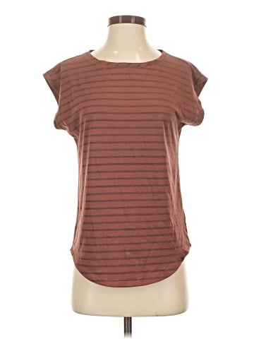 Mountain Hardwear Short Sleeve T-Shirt (view 1)