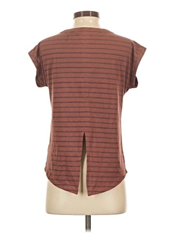 Mountain Hardwear Short Sleeve T-Shirt (view 2)
