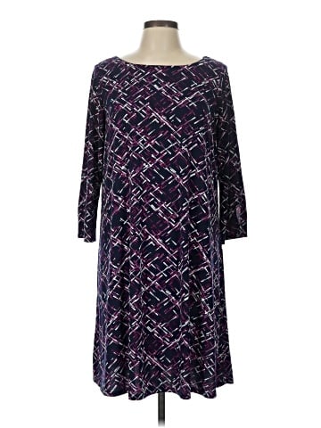 Sandra Darren Casual Dress (view 1)