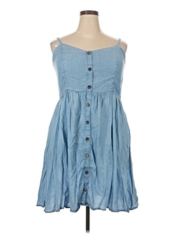 Old Navy Casual Dress (view 1)