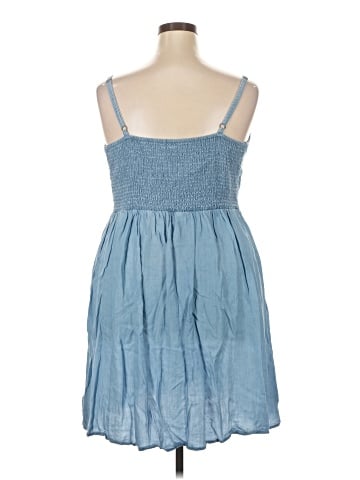 Old Navy Casual Dress (view 2)